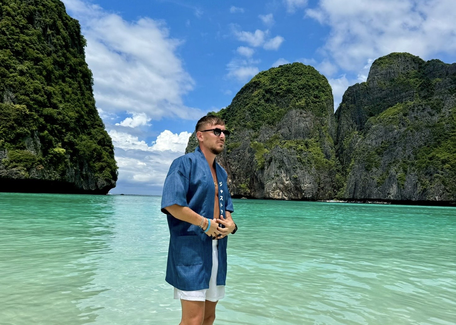 fa7f897f-c0f2-42aa-9c45-4e3db7442391